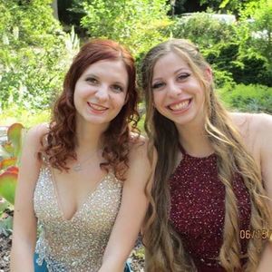 Meet your Posher, Dana